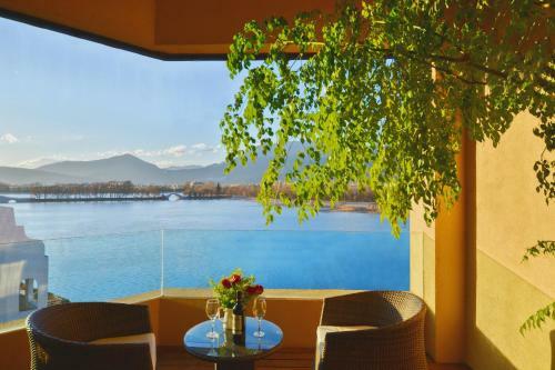 Hotel The Ventol Lijiang