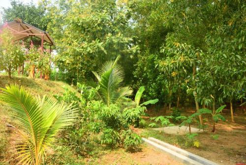 Hotel Resort Neel Nirjan