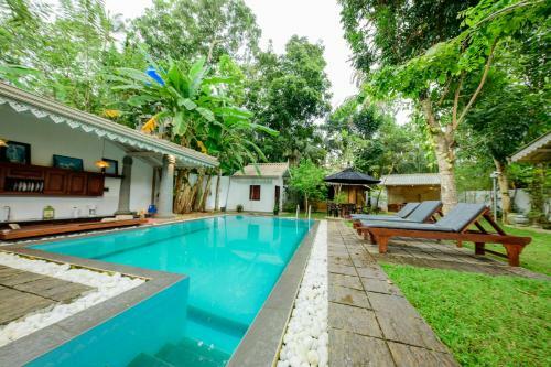 Villa Lotus