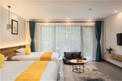 Hotel Moganshan Stonegarden Hostel