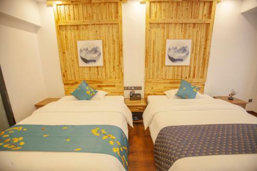 Aparthotel Cingjing Garden Homestay