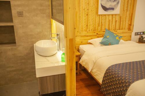Aparthotel Cingjing Garden Homestay