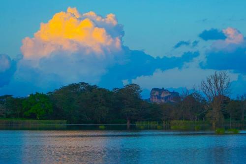 Hostal Hidden Lake Cottages Sigiriya