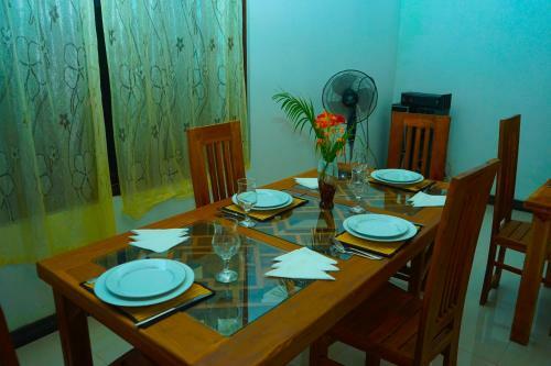 Hostal Hidden Lake Cottages Sigiriya