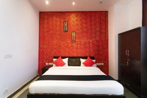 Hotel Capital O 62881 Viram