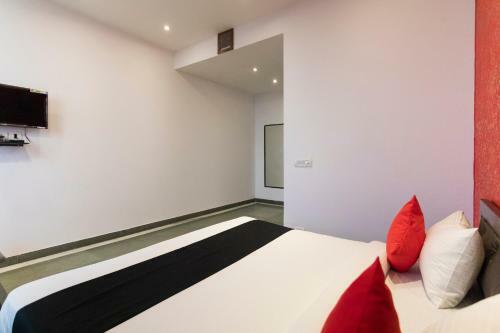 Hotel Capital O 62881 Viram