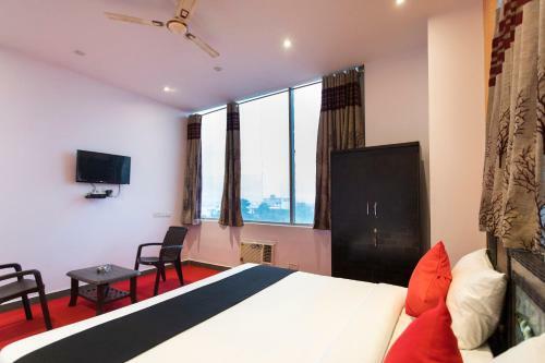 Hotel Capital O 62881 Viram