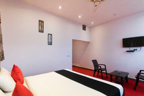 Hotel Capital O 62881 Viram