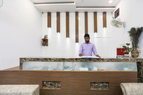Hotel Capital O 62881 Viram