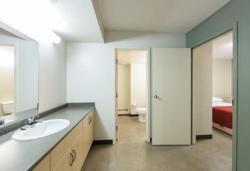 Albergue Macewan University Residence