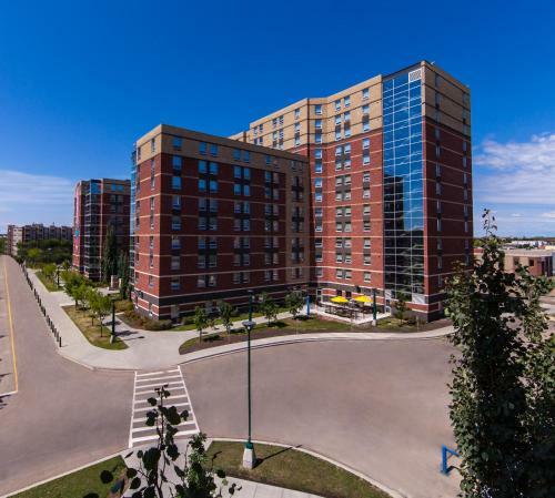 Albergue Macewan University Residence