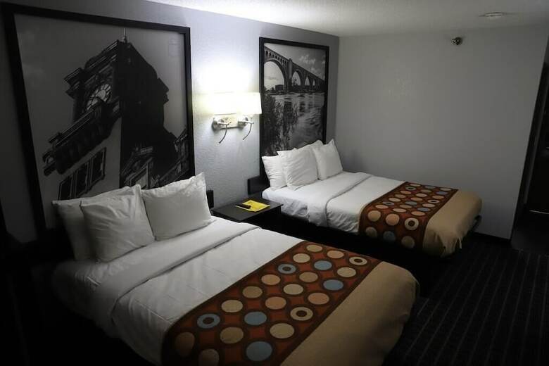 Hotel Super 8 Airport Richmond