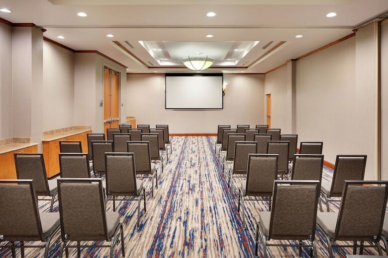 Hotel Holiday Inn Richmond Airport