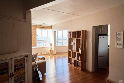 Breathtaking Views, Brand New Renovated Apartment