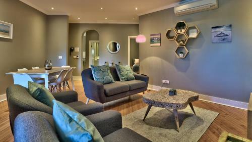 Greenpoint Apartments