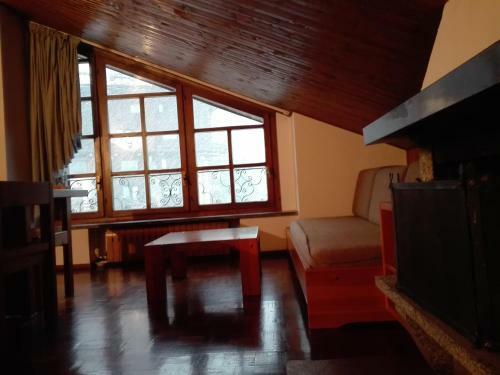 Apartamento Mansarda Condominio Royal