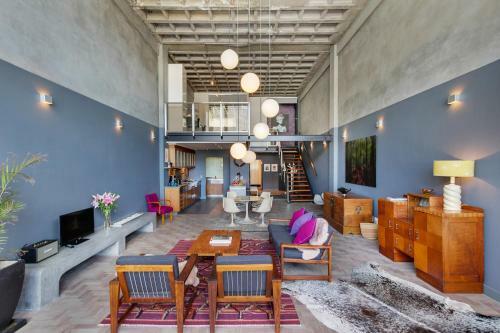 Leyden House Loft Apartment
