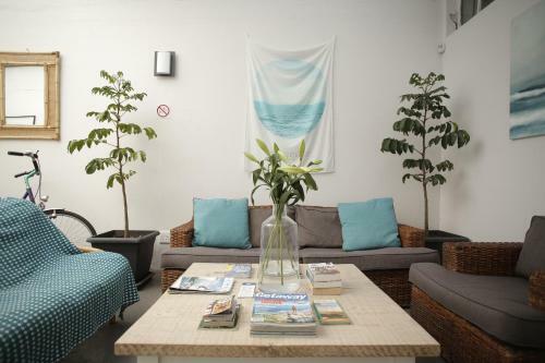 Hostal Moy Guesthouse
