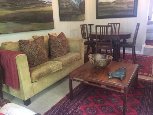 Hostal Constantia Guest House