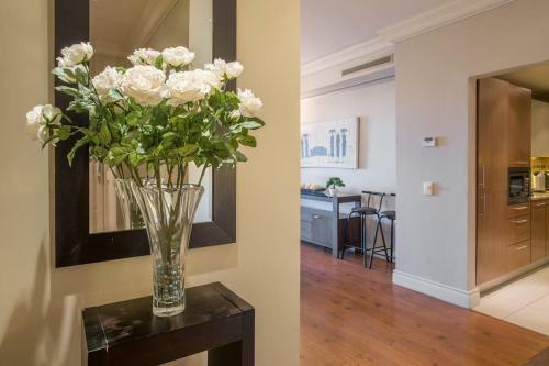 Apartamentos Cape Royale | Whosting