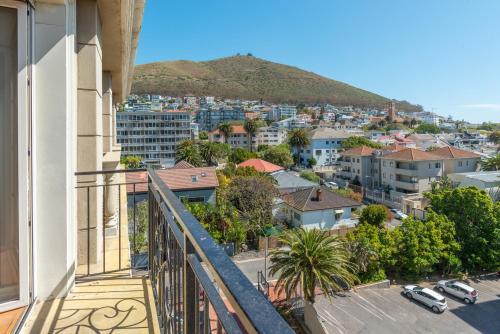 Apartamentos Cape Royale | Whosting
