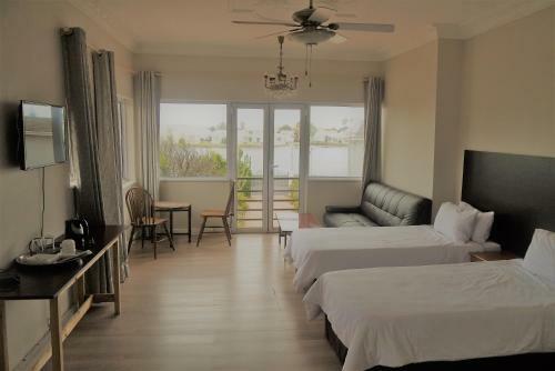 Hostal Cape Town Milnerton Lagoon Villa