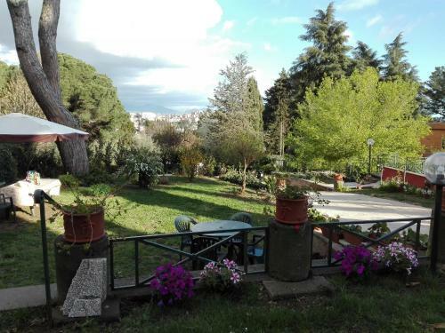 Vigna Dell'agrifoglio - Bed And Breakfast