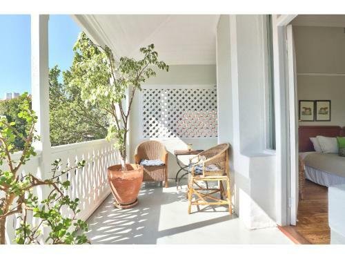 Hostal The Cape Colonial Guest House