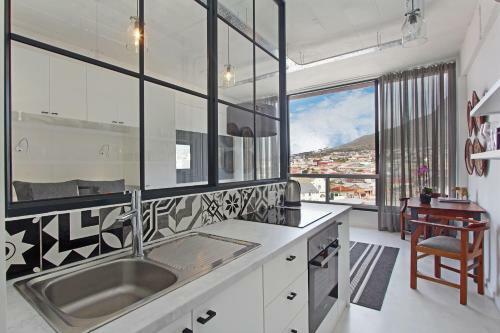 Harbour View Apartments