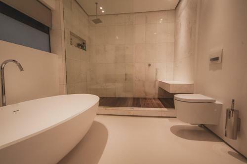 Luxurious Ocean View Apartment