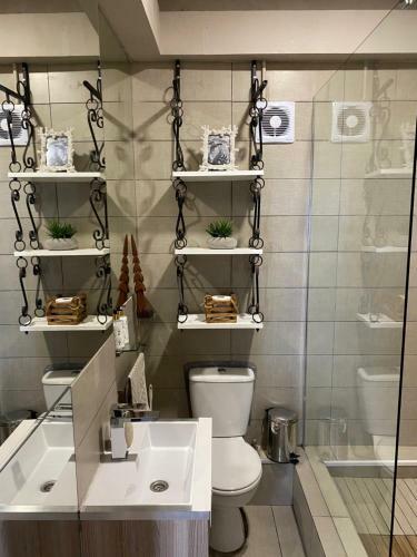 Apartamento Just Off Long - Inner City Gem