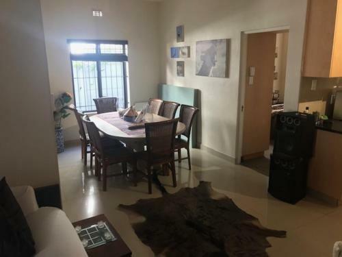 Bed & Breakfast At 27 On Derby