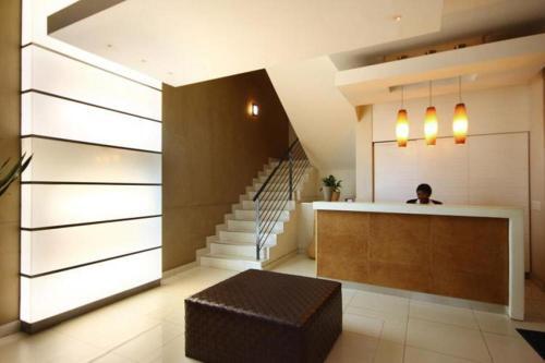 Design City Centre Apartment (2 Bedrooms)