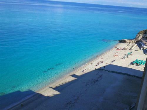 Isola Bella Sea-view Apartment