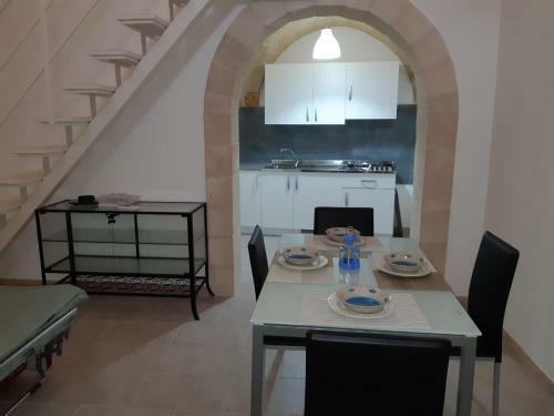 A Casa Di F� (vigna-ulivo-fico D'india)