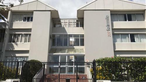 Apartamento Fairmile On Main