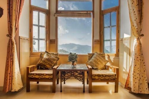Ram Cottage Chail 3 Bhk Villa With Lawn & Parking