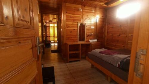 Uttarayan Home Stay