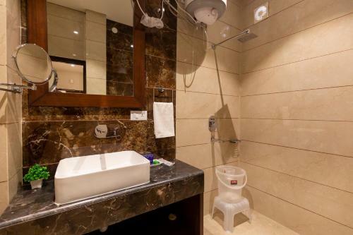 Hotel Ashiana Regency