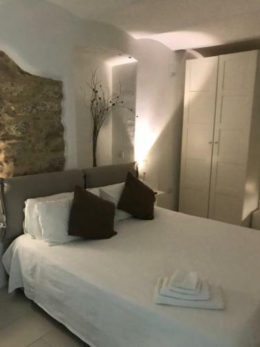 Apartamento Historic Tropea, Spacious W/ Views