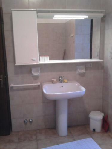 Casa In Riva Al Lago