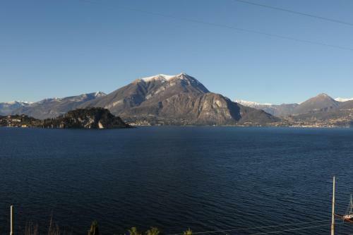 Apartamento New Attic Lake View 4
