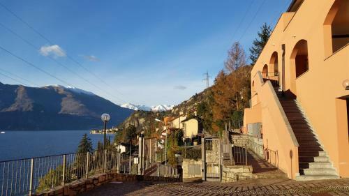 Apartamento New Attic Lake View 4