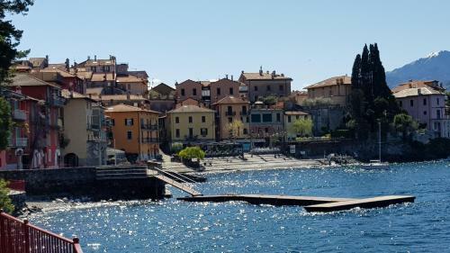 Bed & Breakfast Varenna Guest House