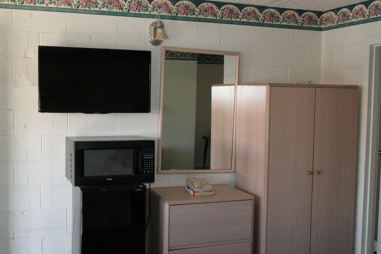 Century 21 Motel