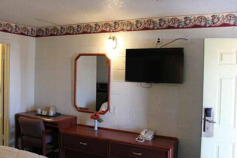Century 21 Motel