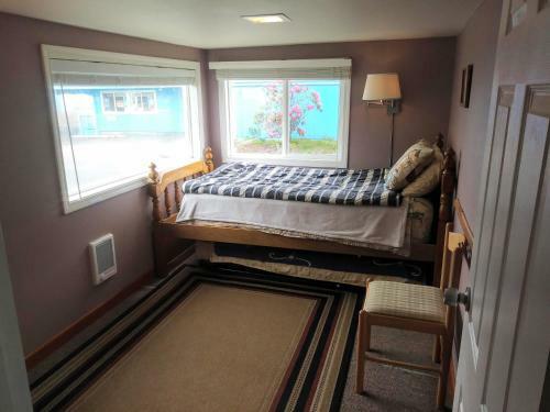 Hostal Historic 1920s Cabin