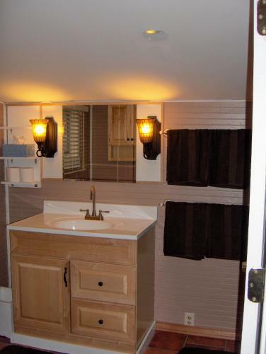 Hostal Historic 1920s Cabin
