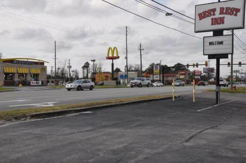 Motel Best Rest Inn - Jacksonville