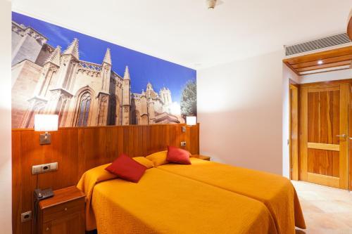 Hotel Pla�a De La Font